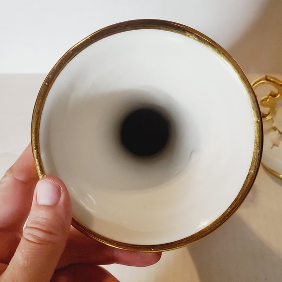 Vintage Rare Boden 520 White Ornate gold trim lovers Summer scene set 2 Vases - Picture 9 of 11